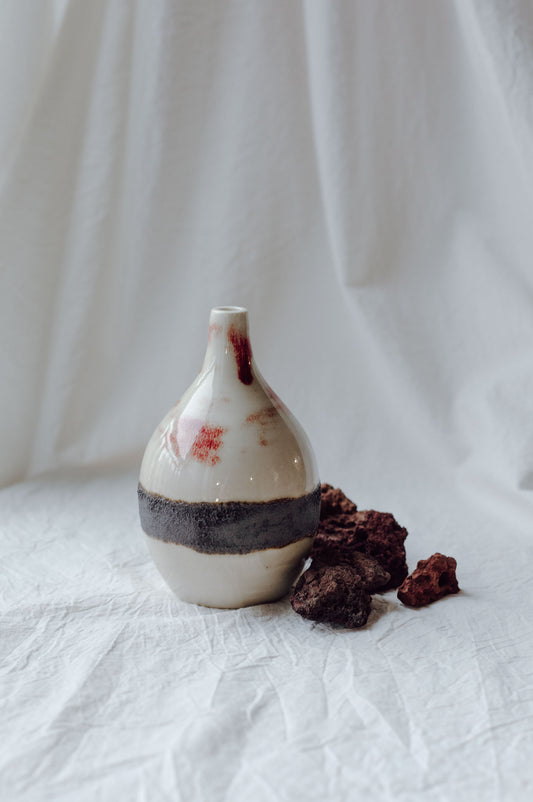 magma bud vase